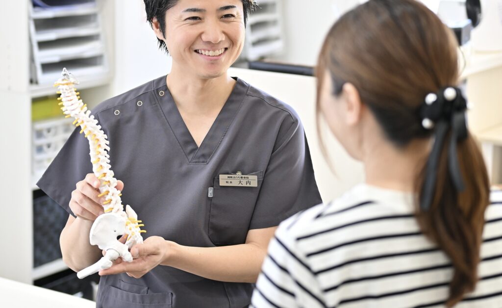 alt="根拠に基づいたわかりやすい症状説明。豊中市岡町おうち整骨院では納得感のある説明を大切にしています"